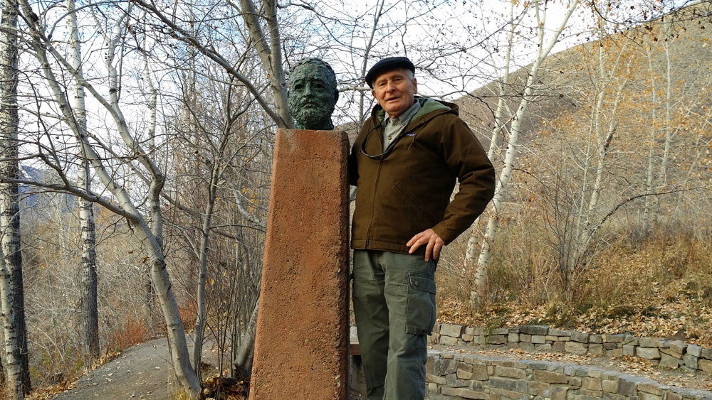 George Papa Hemingway