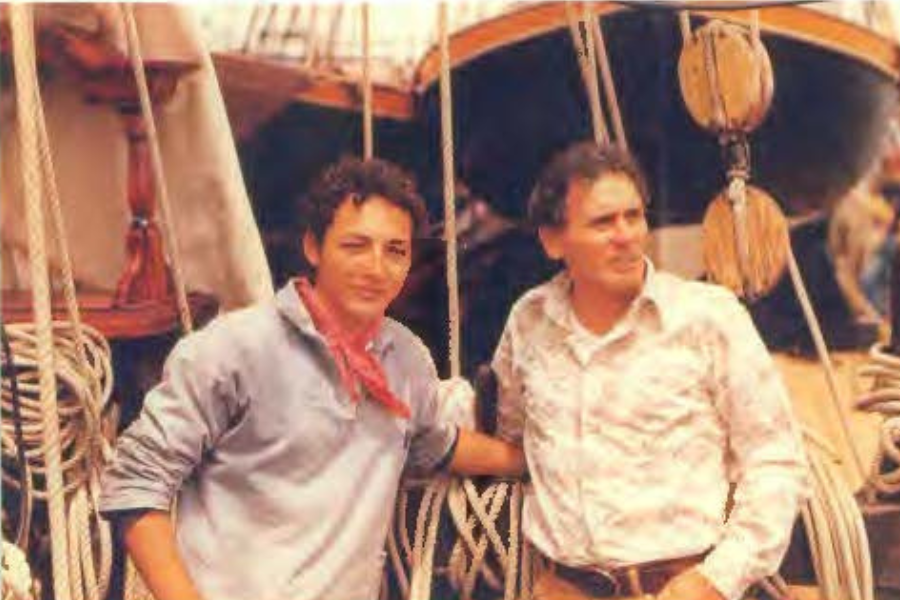 Georges De Giorio Bounty With Friend